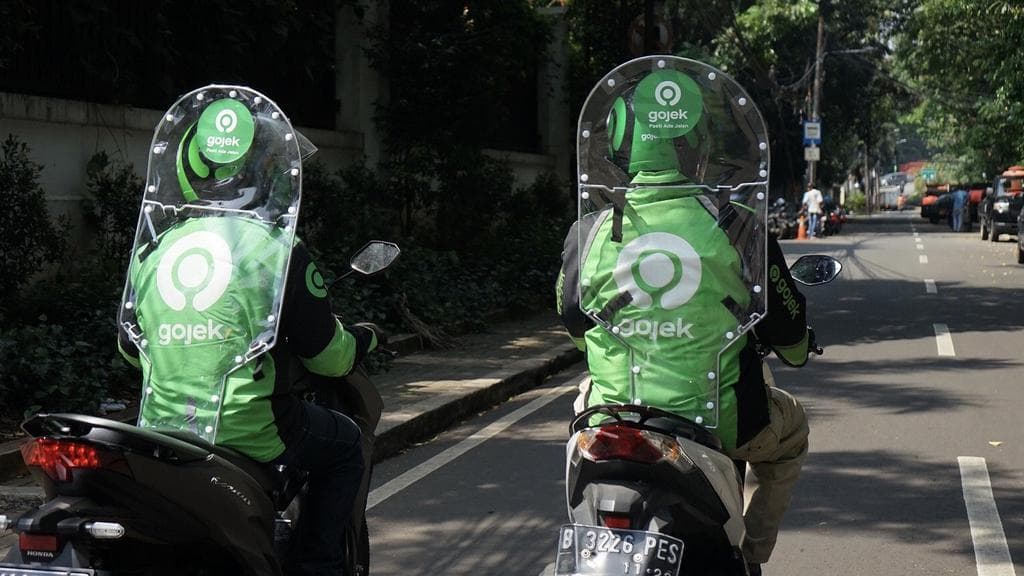 Analisis Kenaikan Signifikan Bonus Keagamaan Gojek: Dari Angka ke Dampak Sosial-Ekonomi