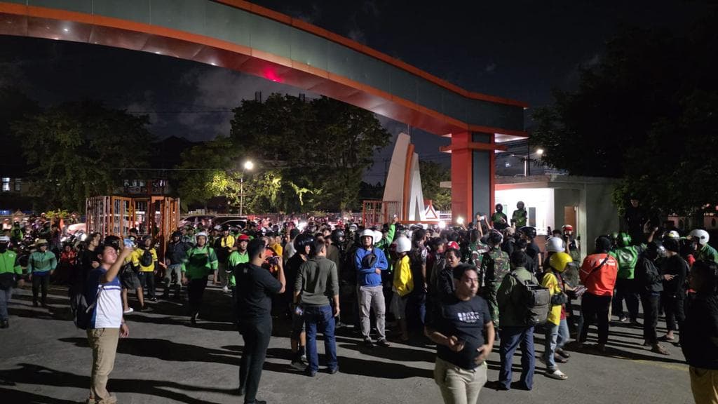 Analisis Konflik di UNM: Ketika Solidaritas Bertabrakan dengan Ruang Publik di Makassar