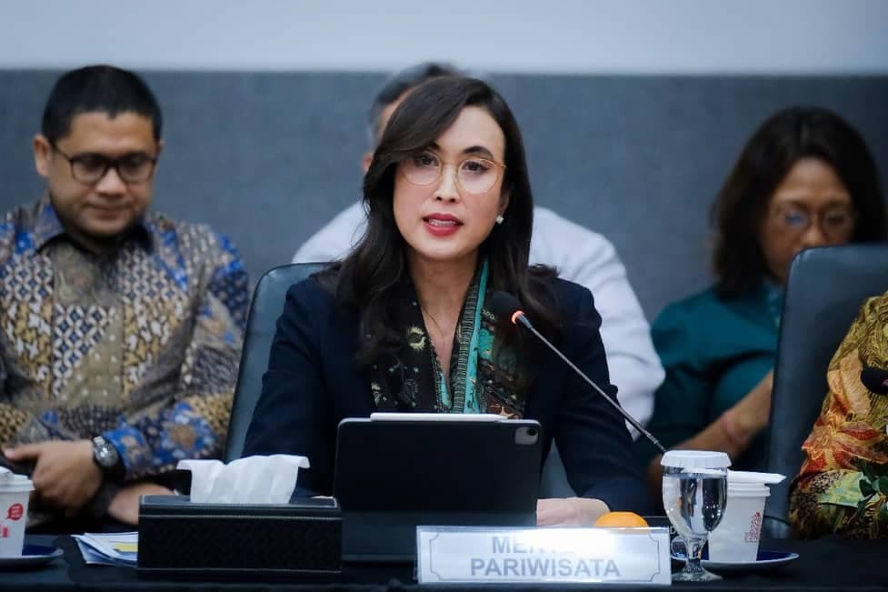 Analisis Dampak Multiplier Effect Pariwisata terhadap Ekonomi Lokal Pasca Pandemi