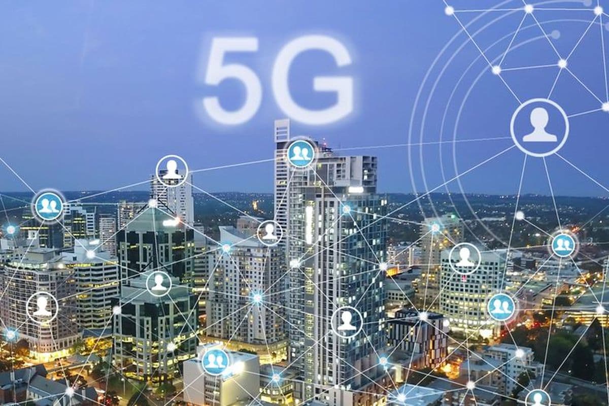 Transformasi Digital Indonesia 2025: Analisis Strategis Percepatan Infrastruktur 5G dan Dampaknya terhadap Ekosistem Teknologi Nasional