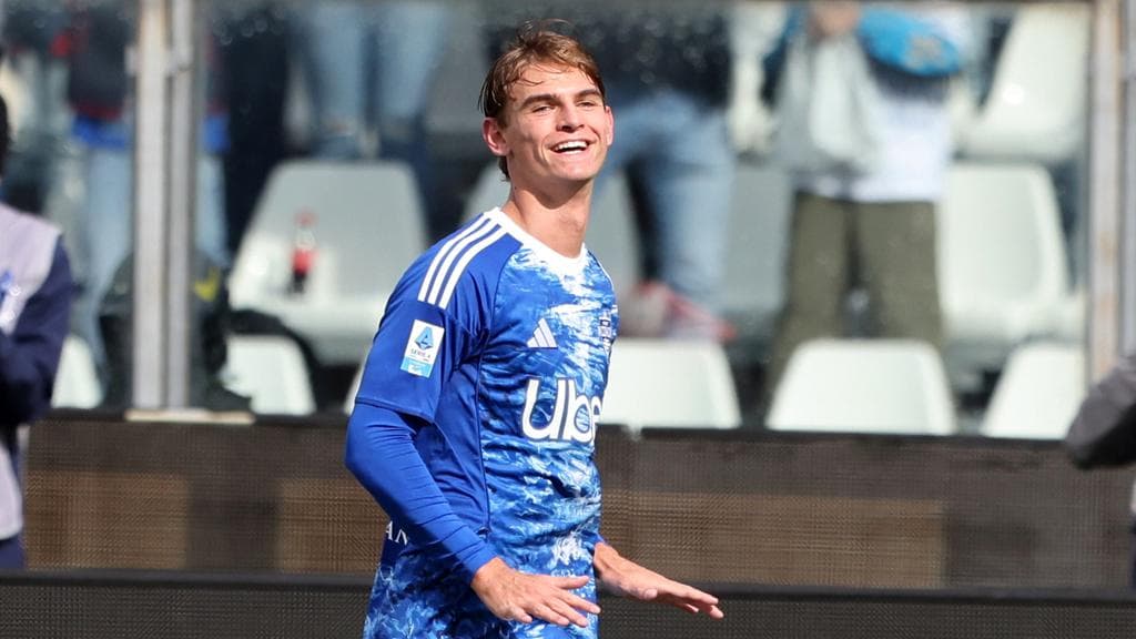 Analisis Strategis: Dilema Nico Paz di Persimpangan Real Madrid dan Manchester United