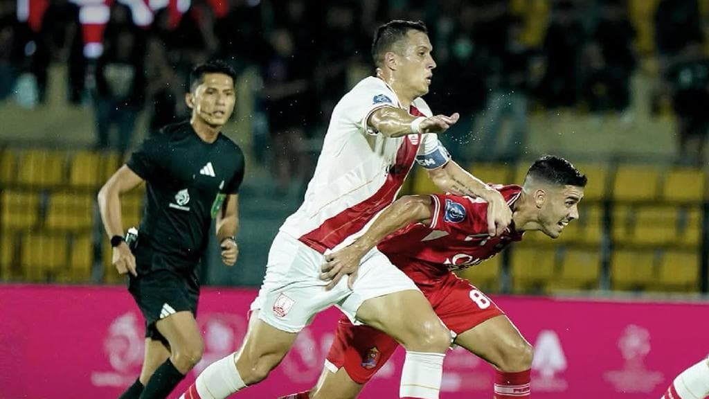 Analisis Taktis dan Implikasi Strategis: Membaca Makna di Balik Hasil Imbang Derby Jawa Tengah di Gelora Bumi Kartini