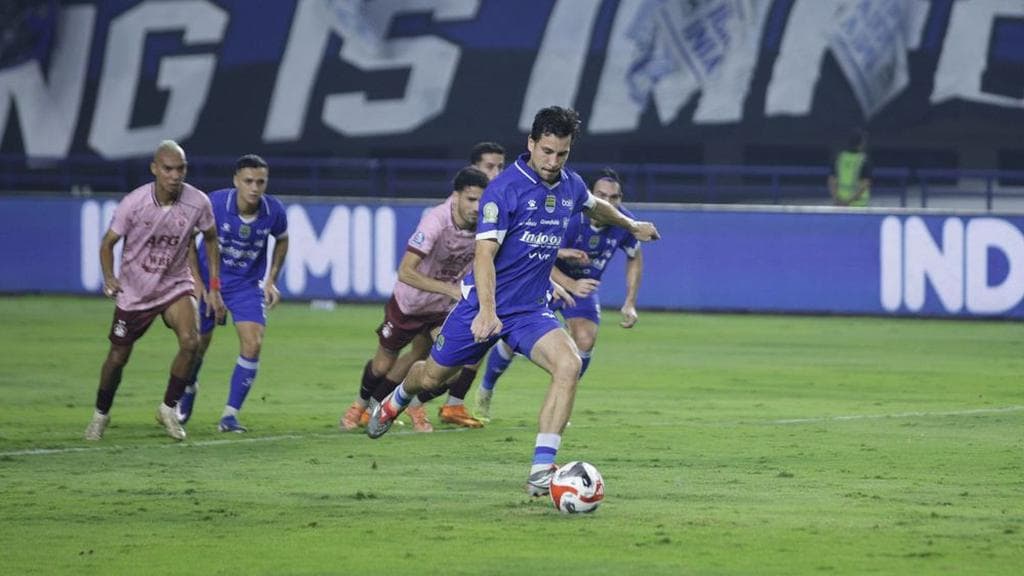 Analisis Dominasi Persib Bandung: Rekor Kandang Tak Terkalahkan dan Strategi Menuju Gelar Juara