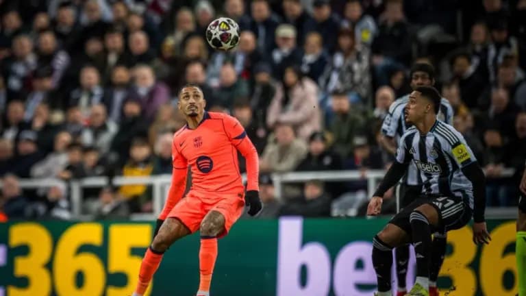 Analisis Taktis Laga Imbang Newcastle vs Barcelona: Drama Penalti dan Keberanian Strategis di Liga Champions