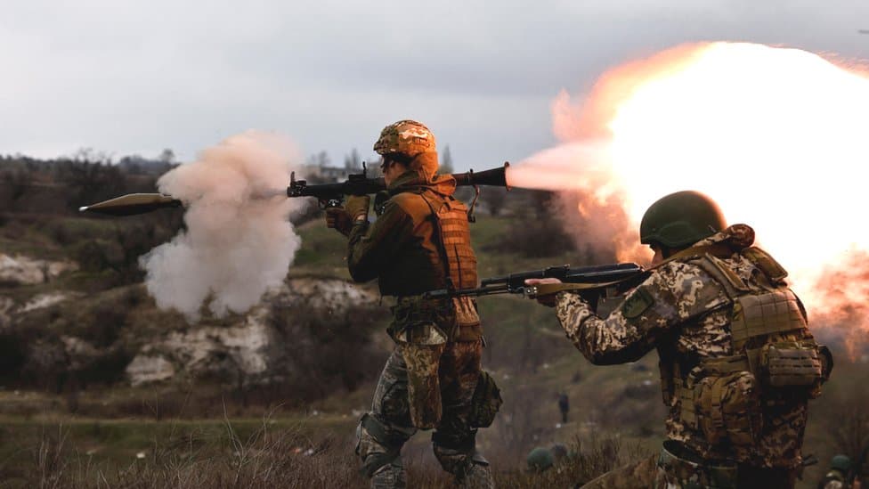 Mengurai Jejak Konflik: Bagaimana Perang Menulis Ulang Narasi Peradaban Manusia
