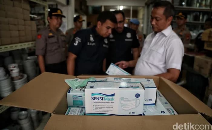 Masa Depan Kesehatan Publik: Ketika Algoritma dan Aparat Berkolaborasi Mengawal Distribusi Masker