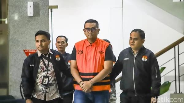Suap Bupati Klaten ke BPK Jateng Sempat Ditunda gegara OTT Bupati Muara Enim