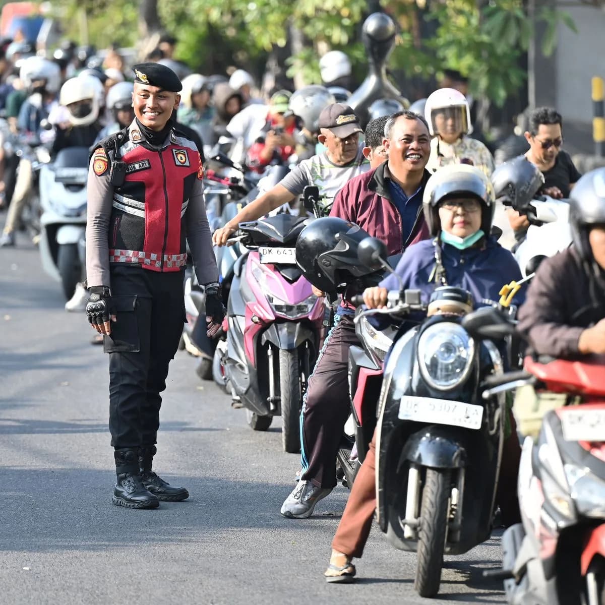 Memahami Mengapa Orang Bali Marah ke Gubernur Koster