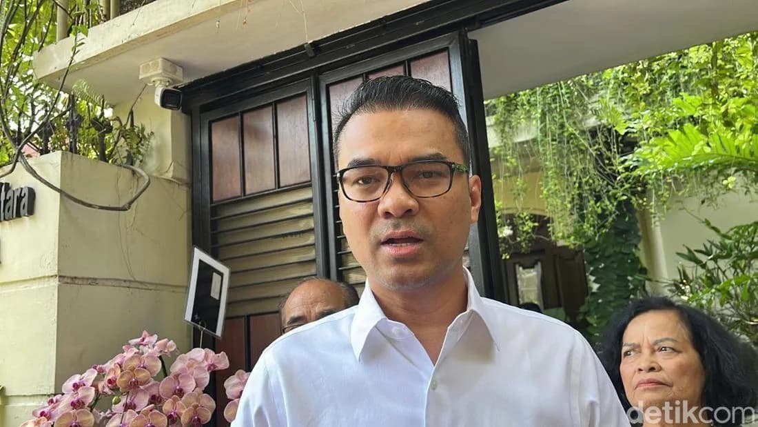 Bro Ron dan Bestari Terbelah Soal Jokowi Jadi Ketum PSI